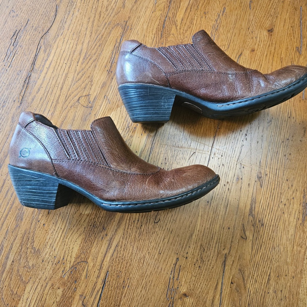 Born Brown Leather Heeled Ankle Booties Women's Size 8 EU 39 Comfort Shoes - Picture 5 of 10